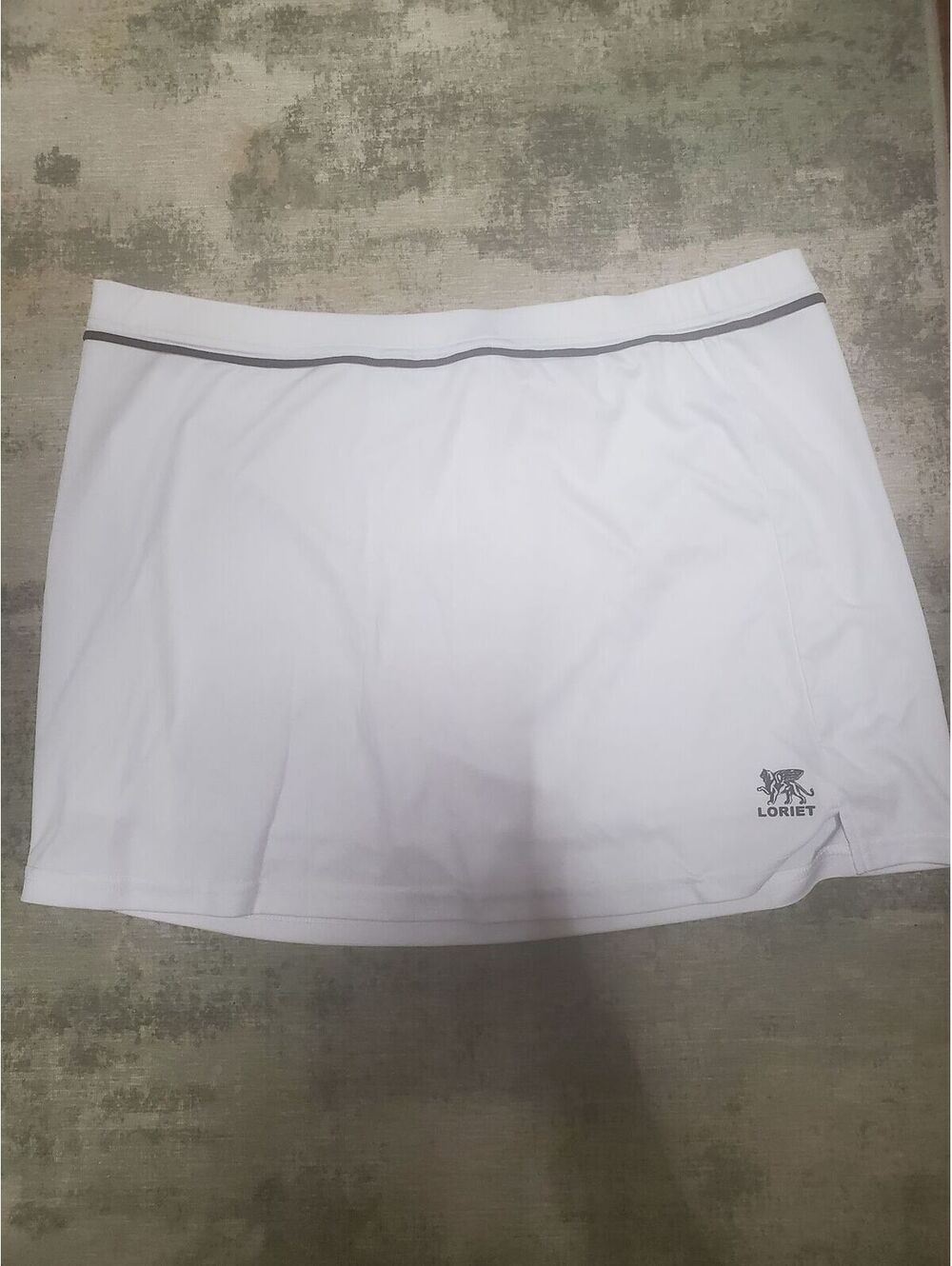 Loriet White Athletic Skort with Inner Shorts Size Large